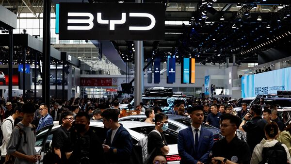 China combats EV tariffs 