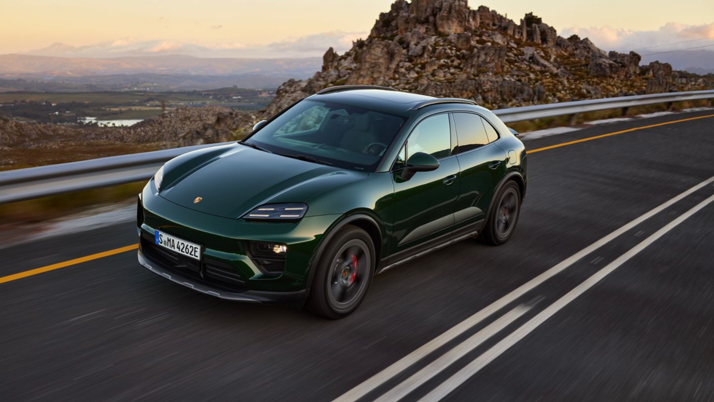 Porsche Macan 4S Electric