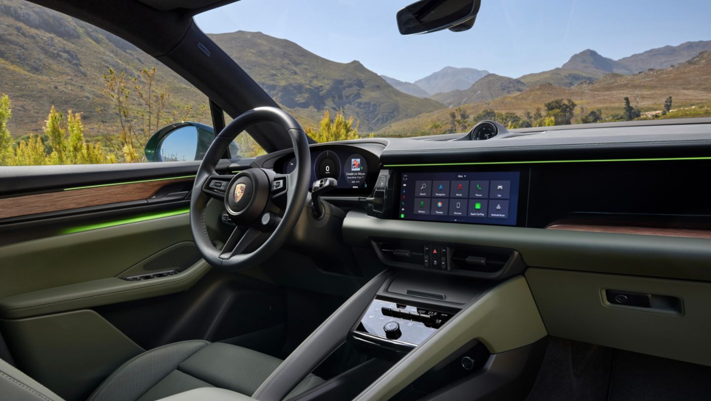 Porsche Macan 4S Electric Interior